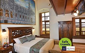 Hotel La Basílica Quito